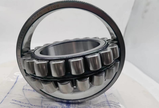 Single Row Spherical Roller Bearings 22218EAE4 High Radial Load Capacity